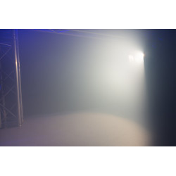 BeamZ BTF100Z fresnel 100w blanc